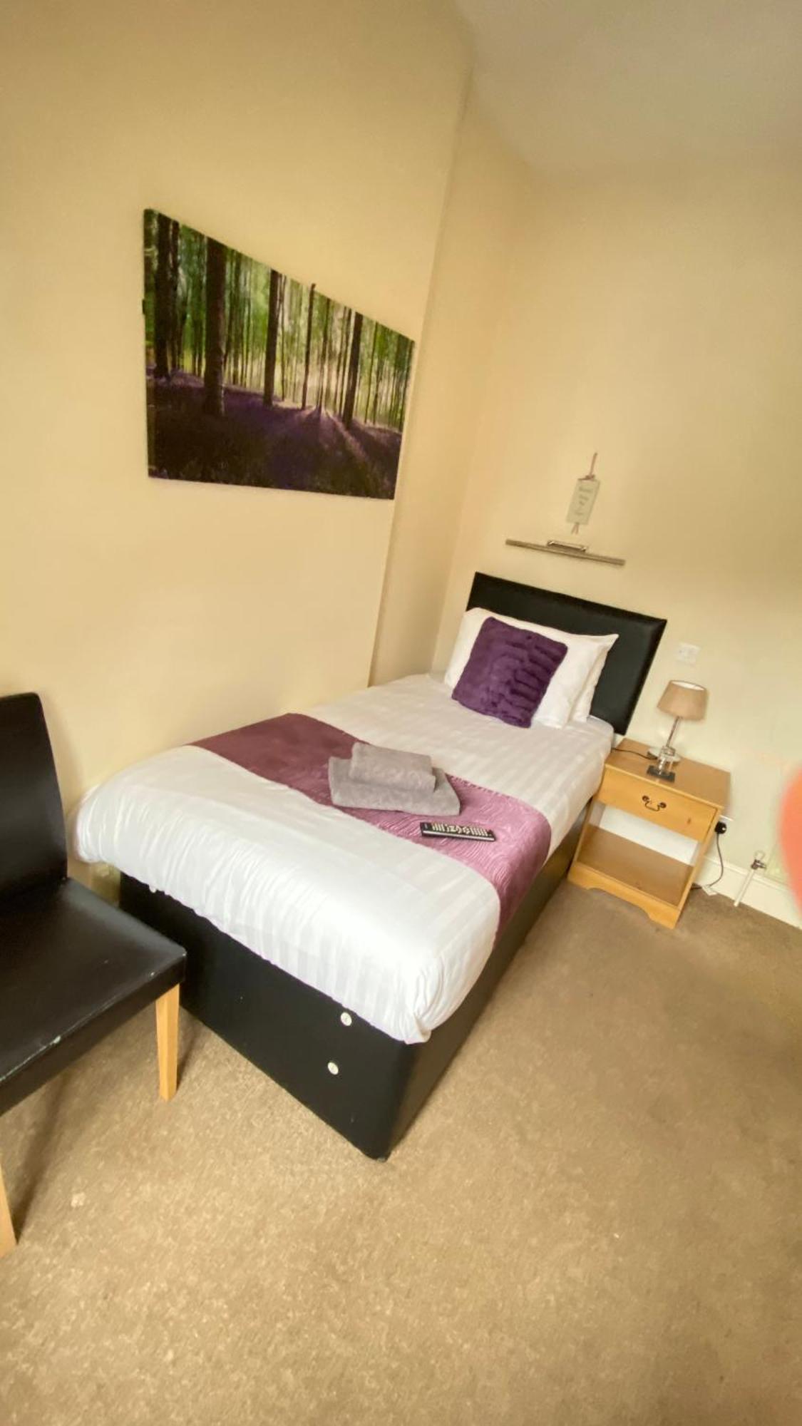 Tusker Lodge (Adults Only) Torquay Bagian luar foto