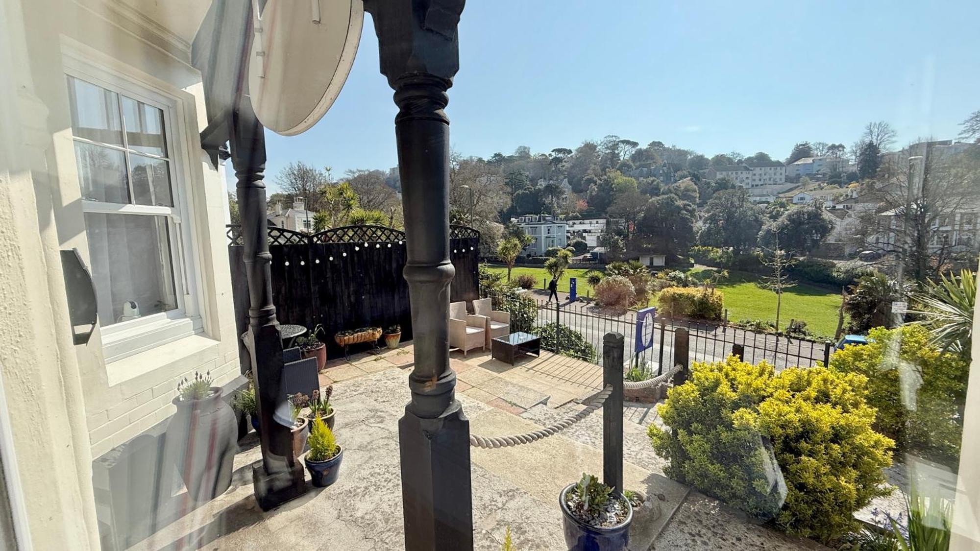 Tusker Lodge (Adults Only) Torquay Bagian luar foto